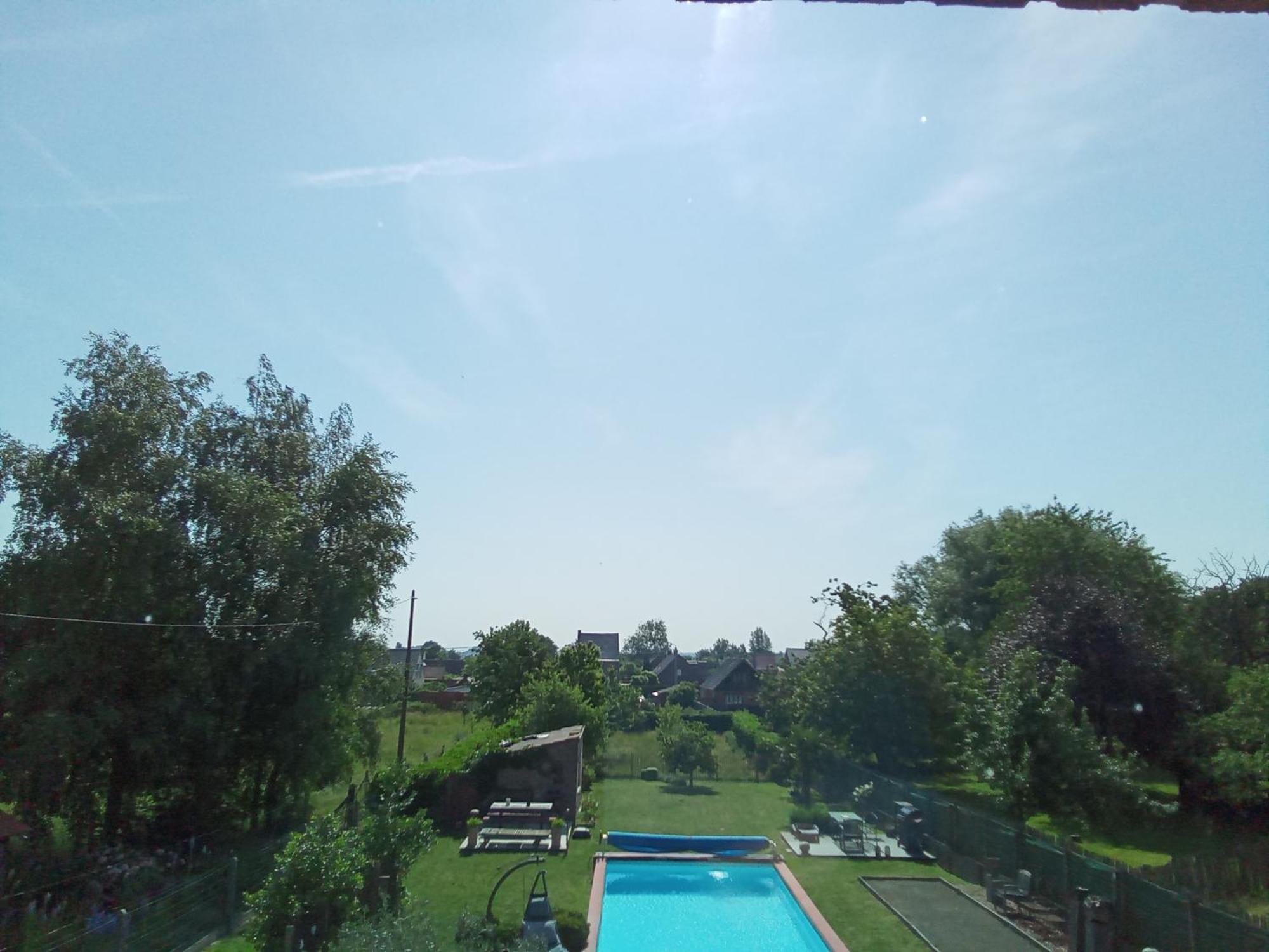 On Dirait Le Sud Hotel Chievres Exterior photo